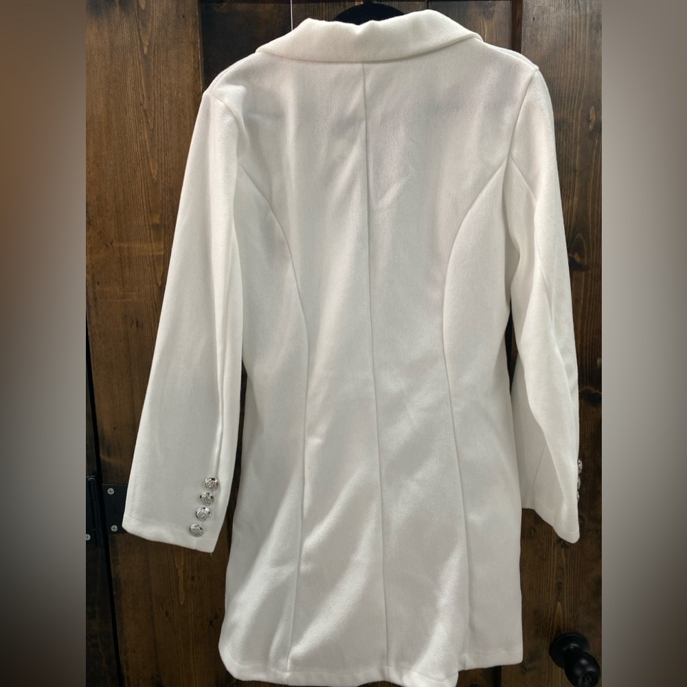 Winter White Blazer Jacket - Picture 4 of 4